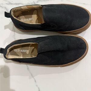 Old Navy Slip-on Black Canvas Sneakers. Kids Size 13.